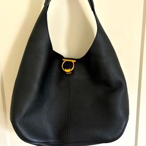 NWT! FERRAGAMO Black Leather Shoulder Bag